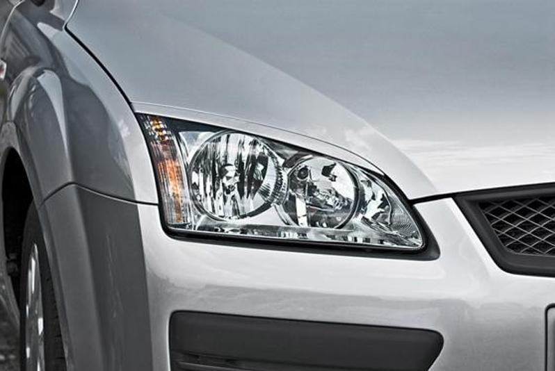 Brewki nakładki na lampy do Ford Focus Mk2 II EAN (GTIN) 5200157139003