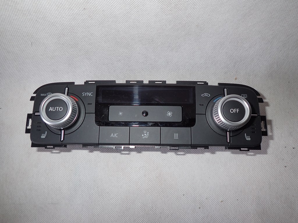 DW TOUAREG 7P ПАНЕЛЬ КОНДИЦИОНЕРА 7P6907040CM