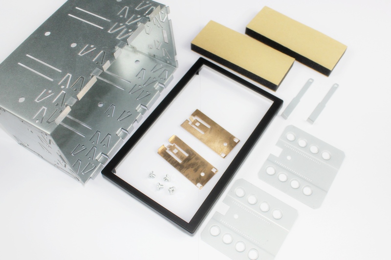 RAMKA PÓŁKIESZEŃ MONTAŻOWA 2 DIN RAMKA KLUCZE Kod producenta 39201