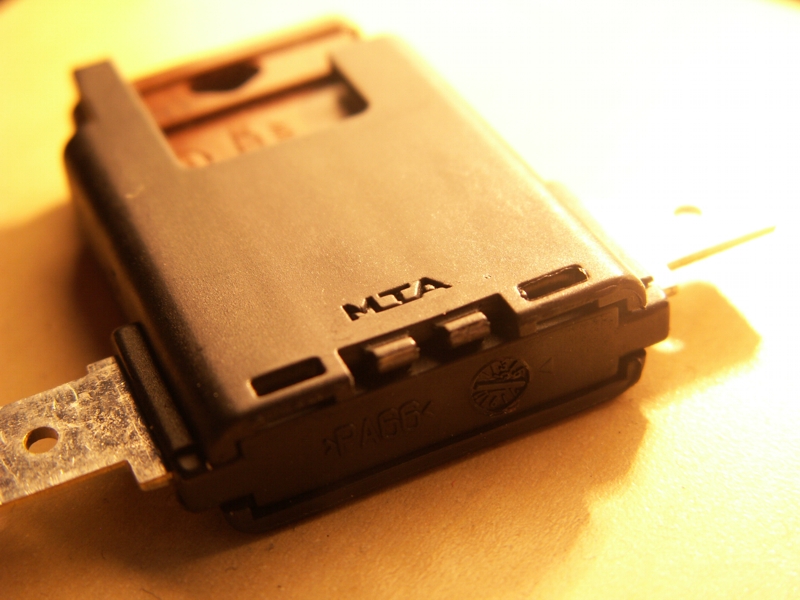 DRL HOSSZÚ NAPPALI FÉNY MODUL NAPI Alkatrész minősége (GVO szerinti) O - eredeti a járműgyártó logójával (OE)