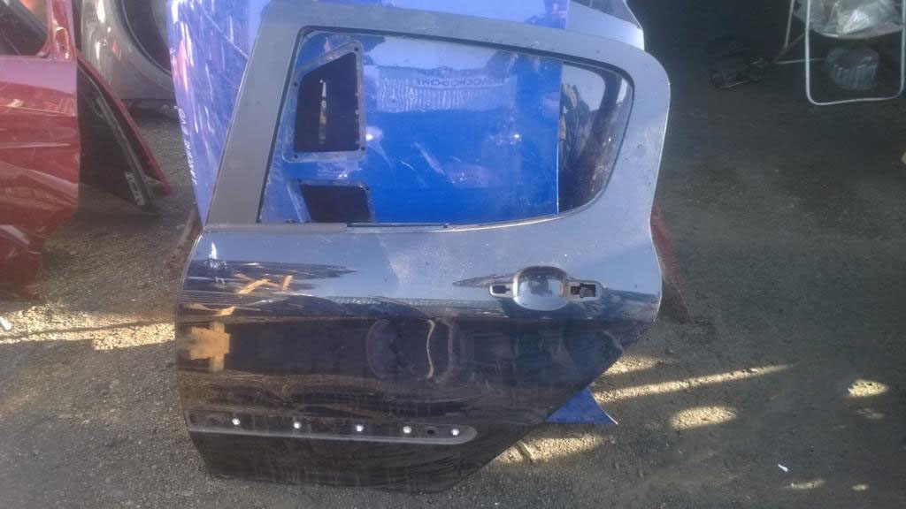 Peugeot 308 5D HTB przed 2013 tylne lewe drzwi