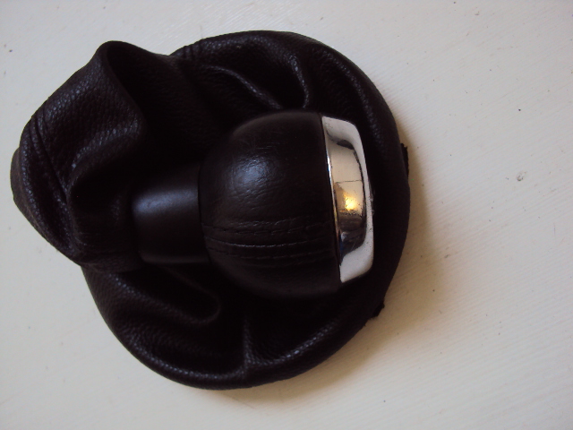 GAŁKA MIESZEK BIEGÓW MINI COOPER R60 Numer katalogowy części GAŁKA MIESZEK BIEGÓW MINI COOPER R60