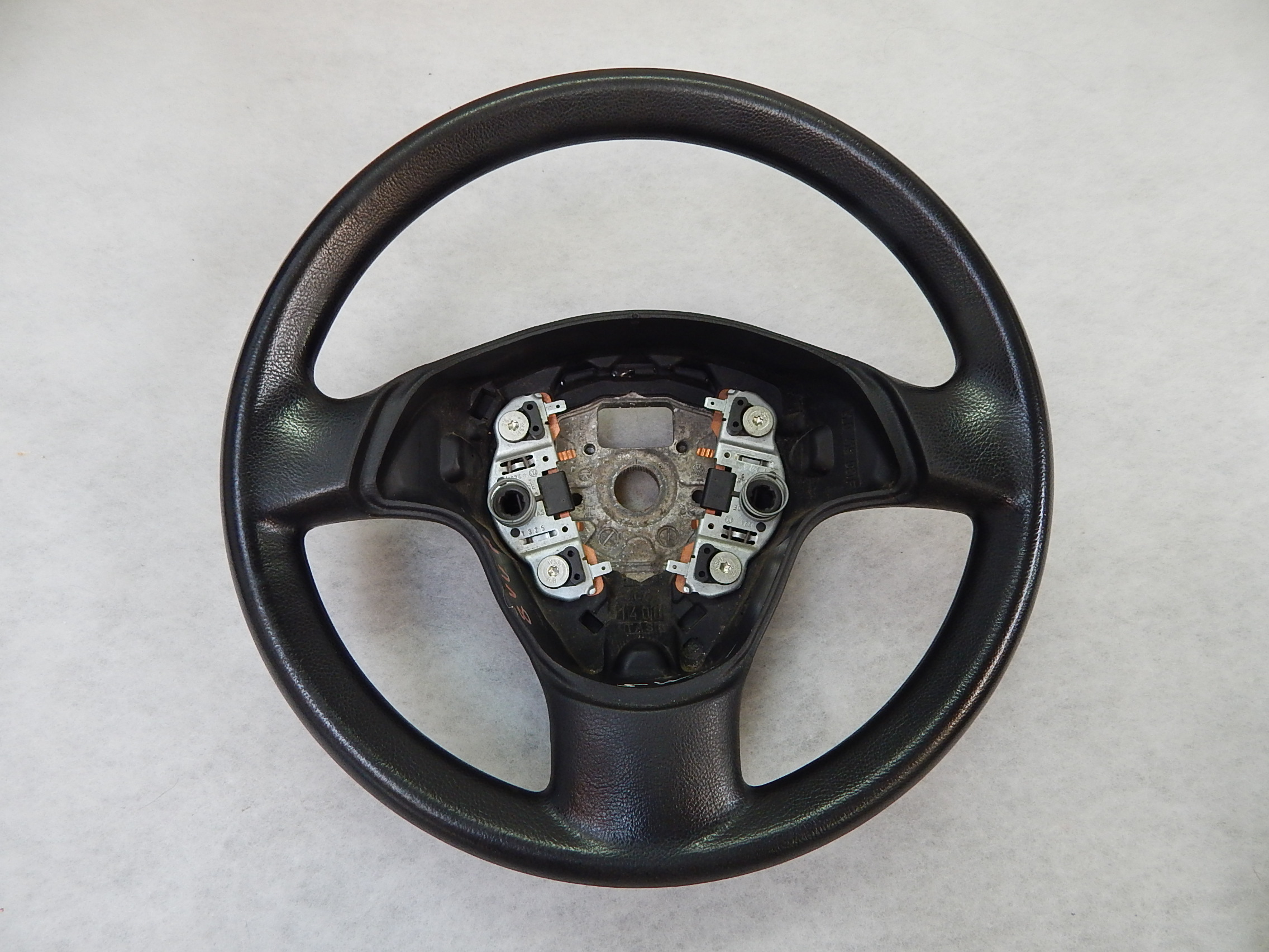 Кермо рік SEAT OEl0419091f