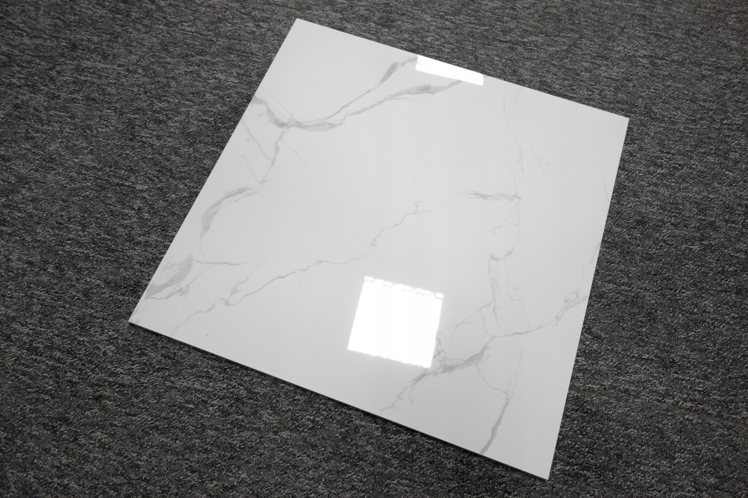 Керамогранит белый мрамор полированный. Керамогранит Carrara Polished 60x60. Керамогранит Каррара 60 60 белый. Carrara Classic Grey Polished 60x60. Керамогранит мрамор Каррара 60х60.