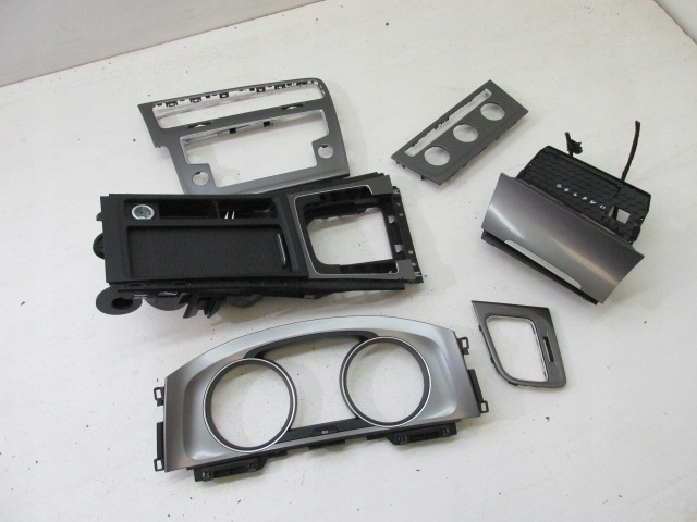 ТУННЕЛЬ РАМКА КОРПУС ПЕПЕЛЬНИЦА VW GOLF VII