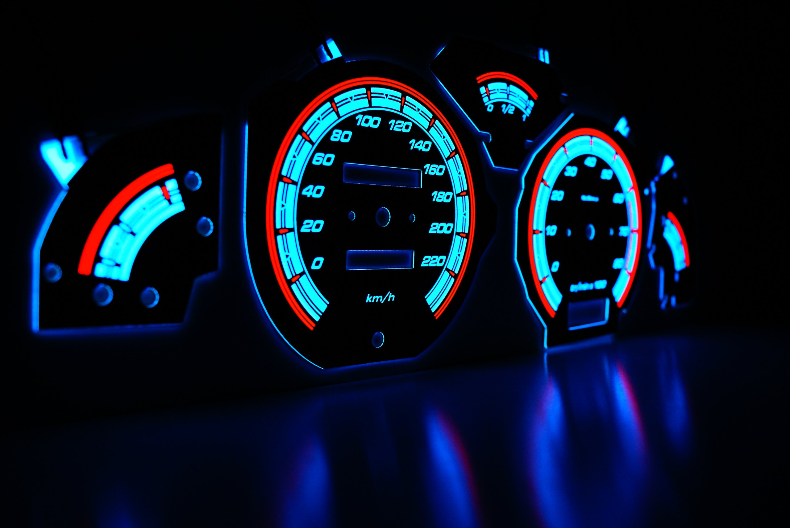 Приборная панель peugeot. Приборная панель Peugeot 106. Тюнинг приборной панели Пежо 307. Шкала приборов Матиз. Щиток приборов Пежо 206.