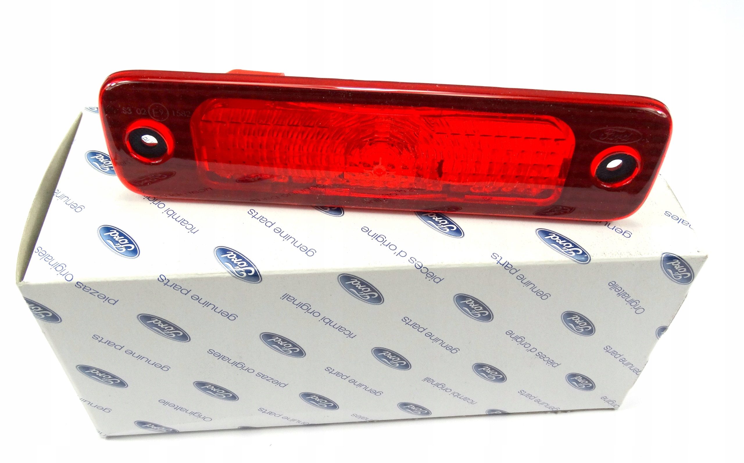

Lampka Lampa Trzecie Światło Stop Ford Transit 06-