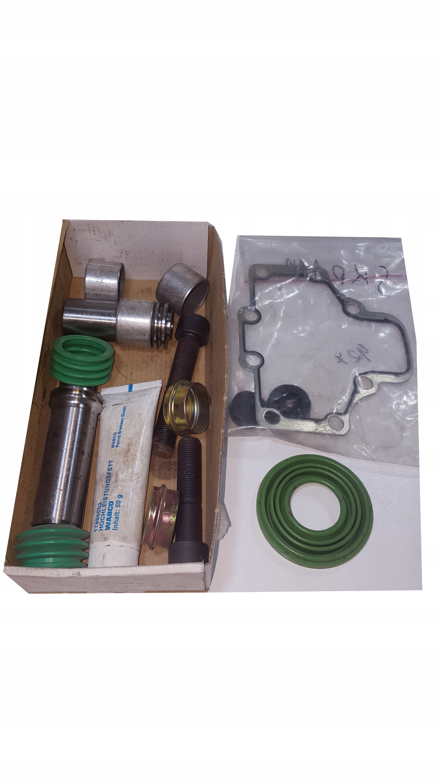 ZESTAW NAPRAWCZY ZACISKU MAN L2000 8 163 12999580