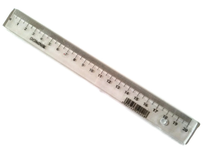 

Linijka plastykowa przezroczysta 20 cm
