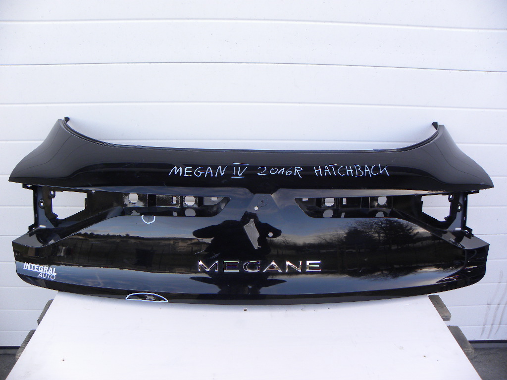 RENAULT MEGANE IV TYLNA KLAPA HATCHBAK