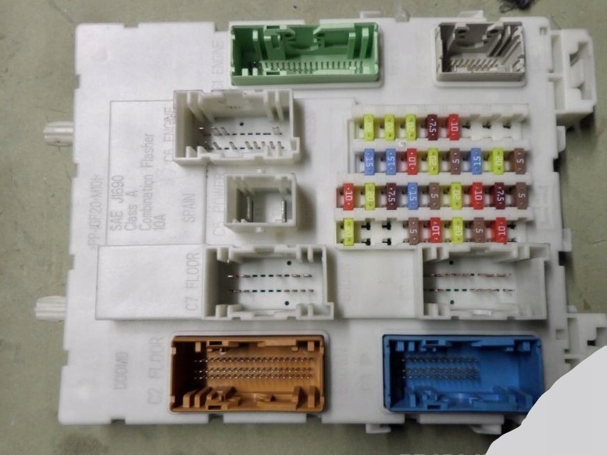 MODUŁ KOMFORTU BSI FORD FOCUS KUGA BV6N-14A073-FP