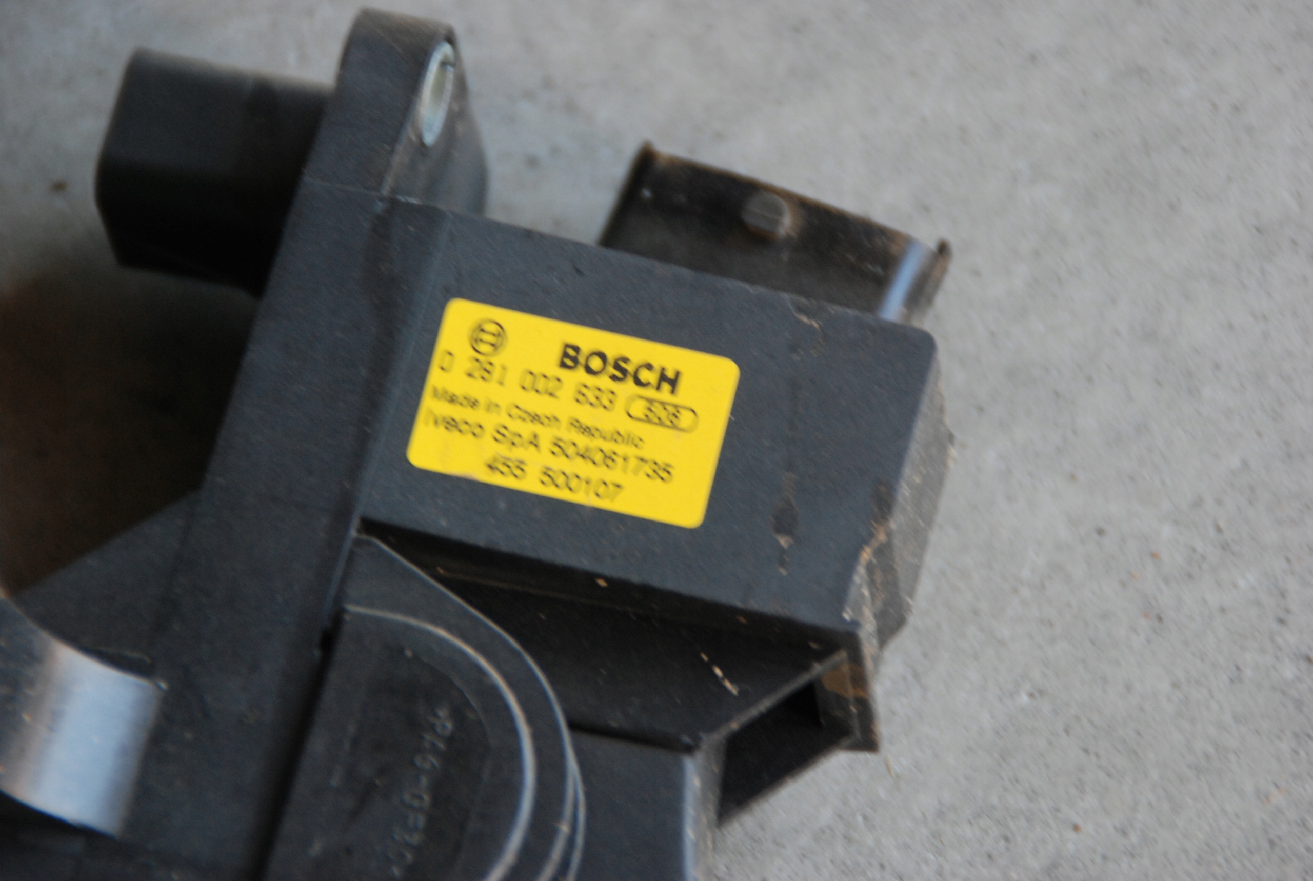 POTENCJOMETR PEDAŁ GAZU IVECO DAILY 14- 0281002633 Producent części Iveco OE