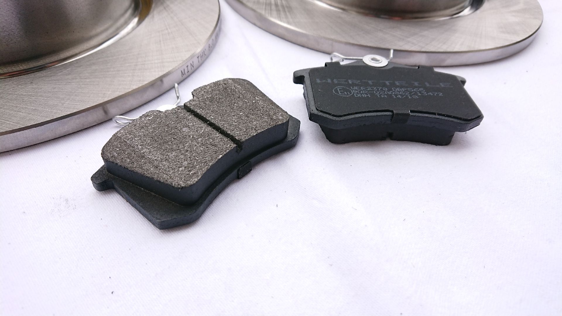 Тормозные диски + колодки задний комплект AUDI A3 8P