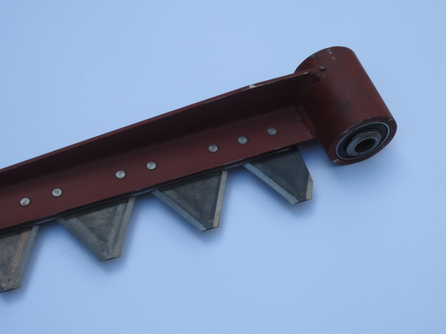 Кусторез 4,2 м для комбайна Fortschritt e514 нож C10