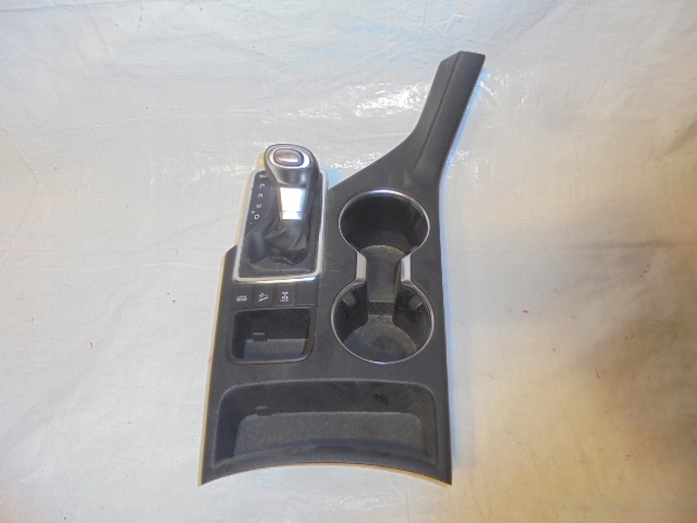 SPORTAGE IV ПОДСТАКАННИК РУЧКА СИЛЬФОН ШЕСТЕРНИ