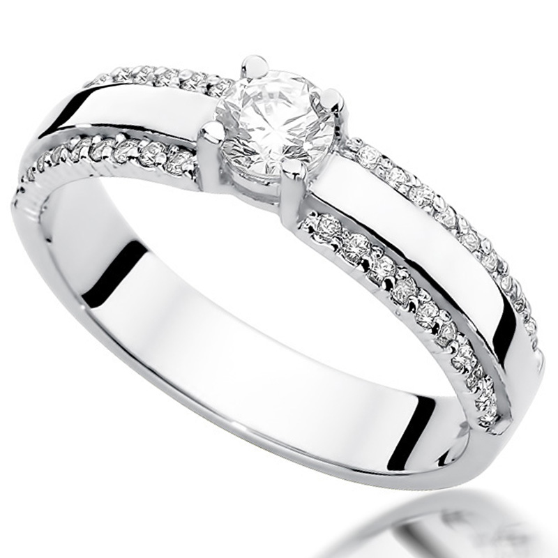 

Zaręczynowy Pierścionek Złoty Z Brylantami 0,45ct