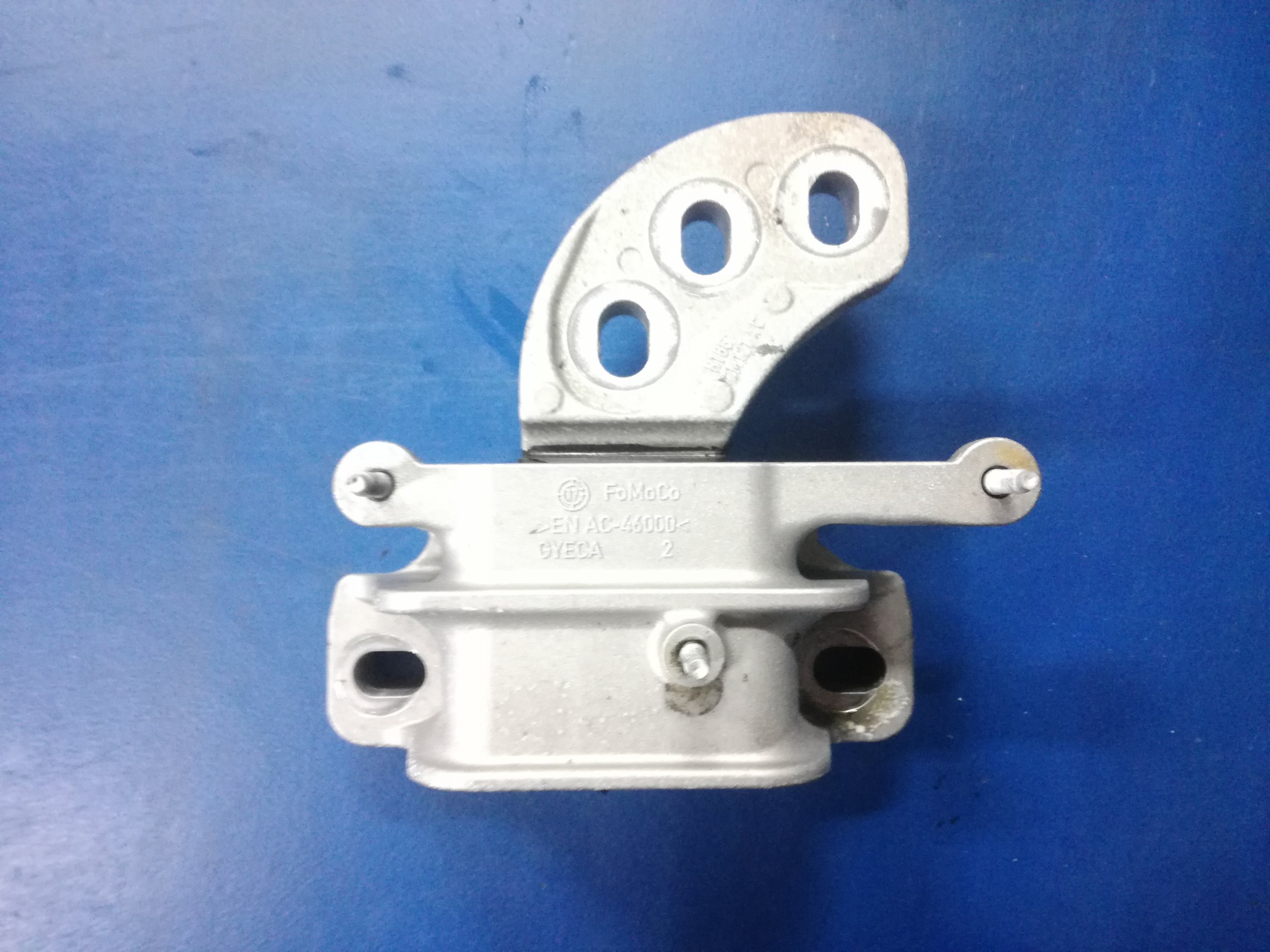 H1BG-7M121-AC 1 - ПОДУШКА КОРОБКИ ПЕРЕДАЧ FORD FIESTA MK8 1.0 EB