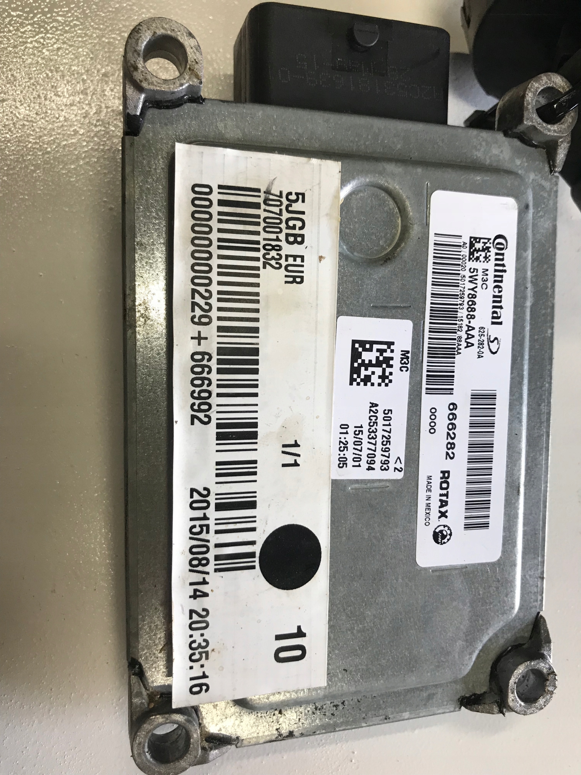 123 - КОМПЬЮТЕРНЫЙ МОДУЛЬ ECU CAN AM OUTLANDER 850 1000