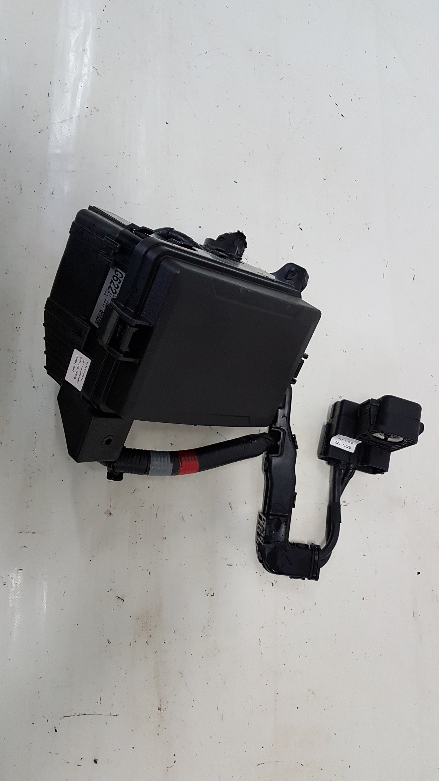 PUSZKA SKRZYNKA BEZPIECZNIKÓW KIA STONIC CRDI