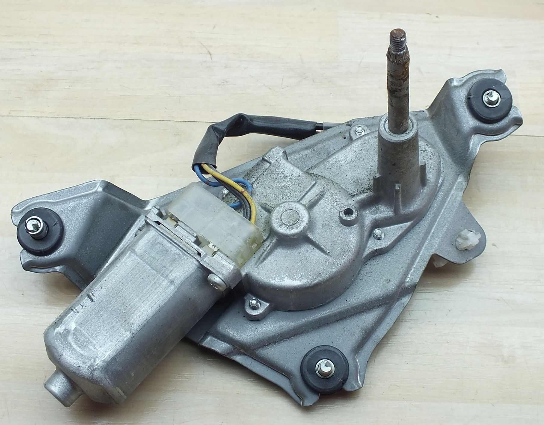 ШЕВРОЛЕ HHR МОТОРЧИК ЗАДНІЙ МЕХАНІЗМ СКЛООЧИСНИКА