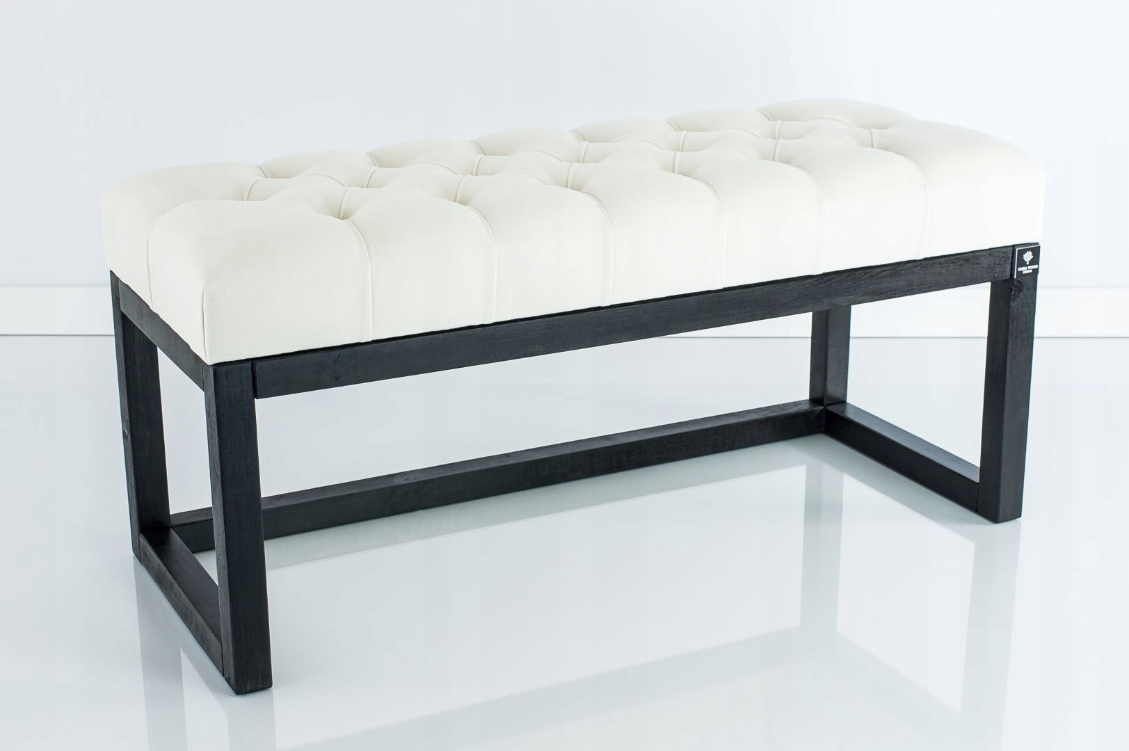 75 Producent Ławka Pufa Pikowana Biała EMRA WOOD Kolor korpusu inny kolor