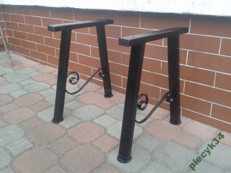 NOGA NOGI TABORET STAL ZDOBIONY Wysokość produktu 4 cm