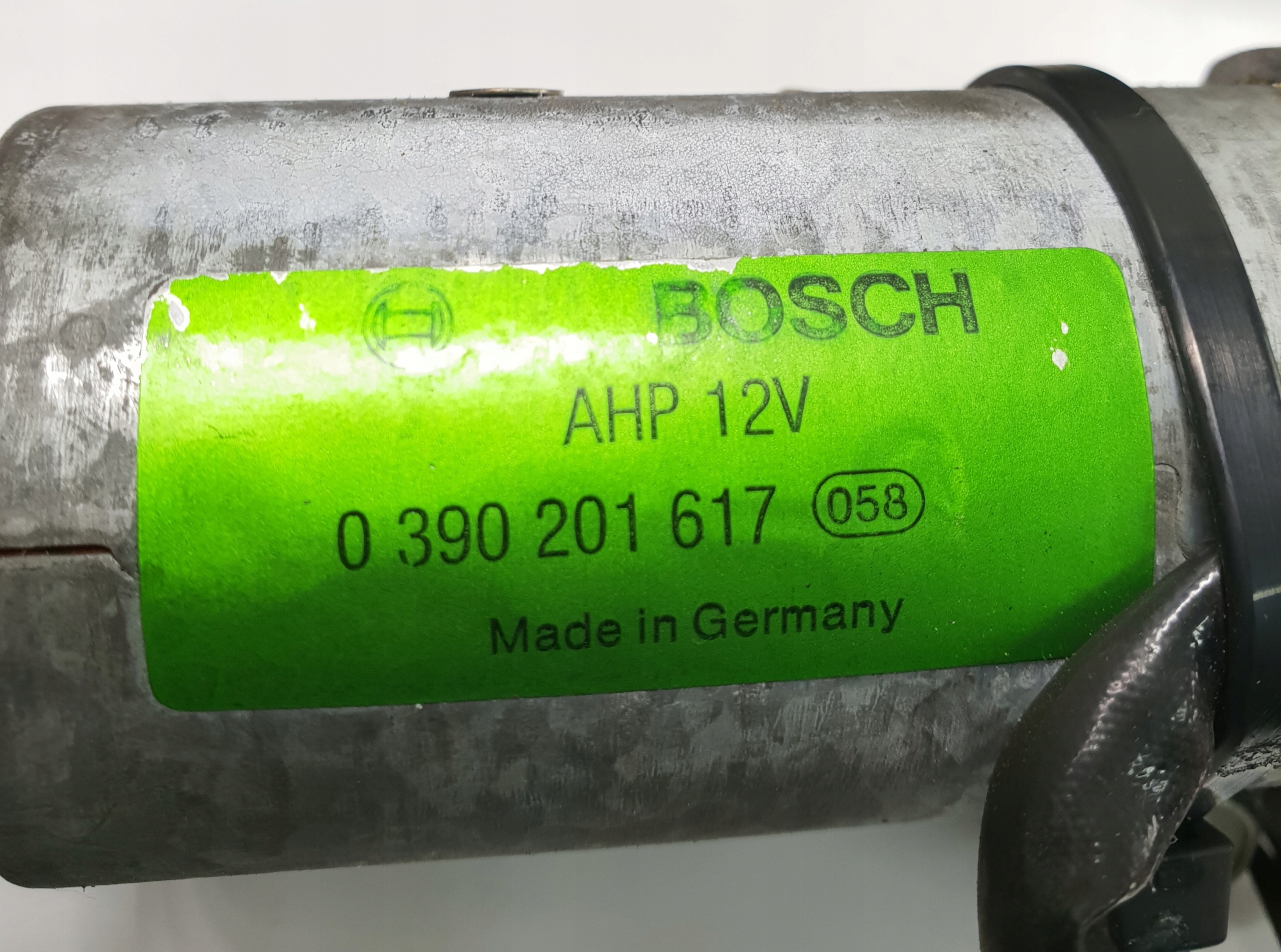 SILNICZEK FOTELA OPARCIA JAGUAR XK8 0390201617 Car type Passenger cars