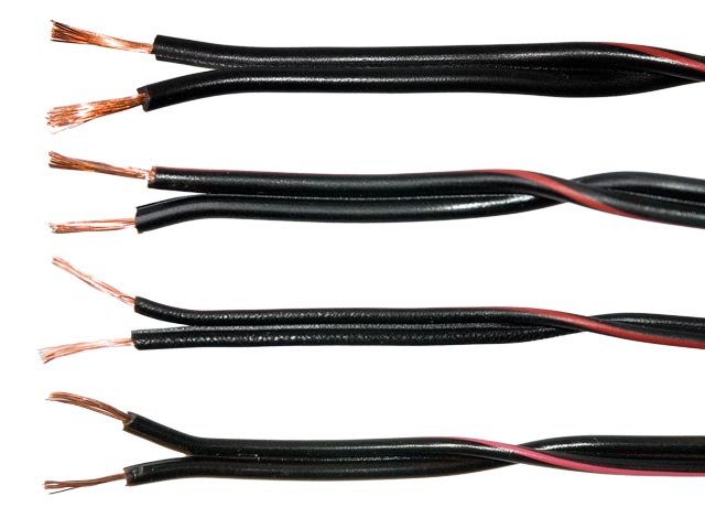 

Przewód zasilający dwużyłowy 2x0,20mm czarny -3m/b