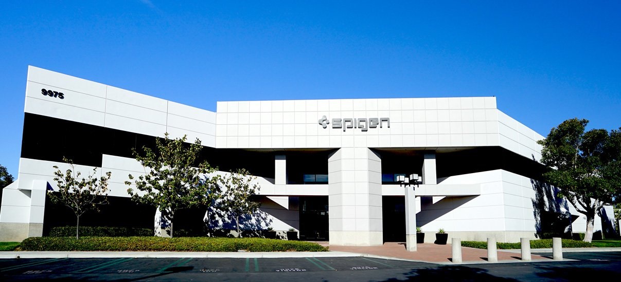 WODOODPORNE ETUI NA TELEFON - NA KAJAK SPŁYW ŁÓDKA Kolor dominujący bezbarwny