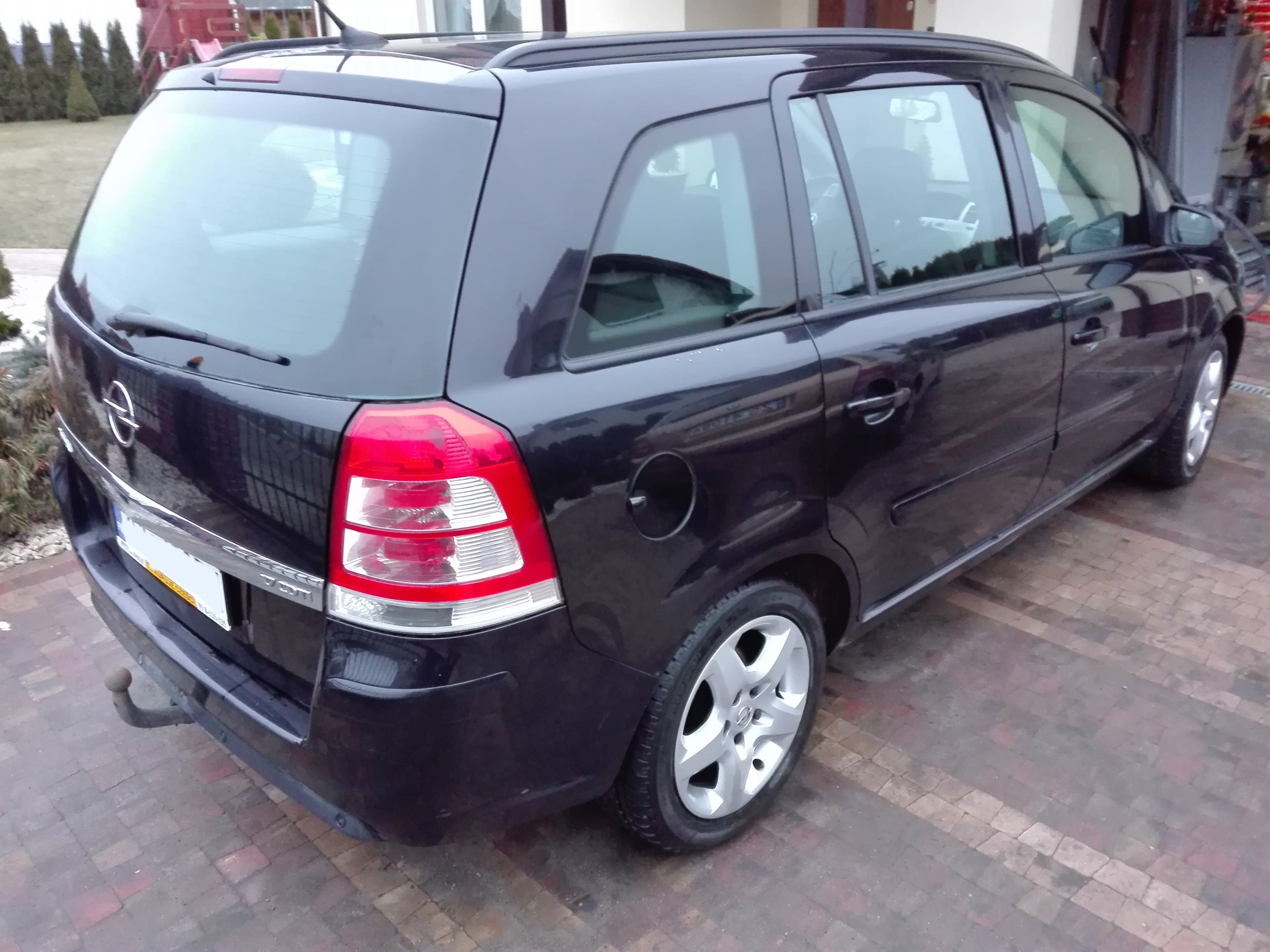 Opel zafira b 2008