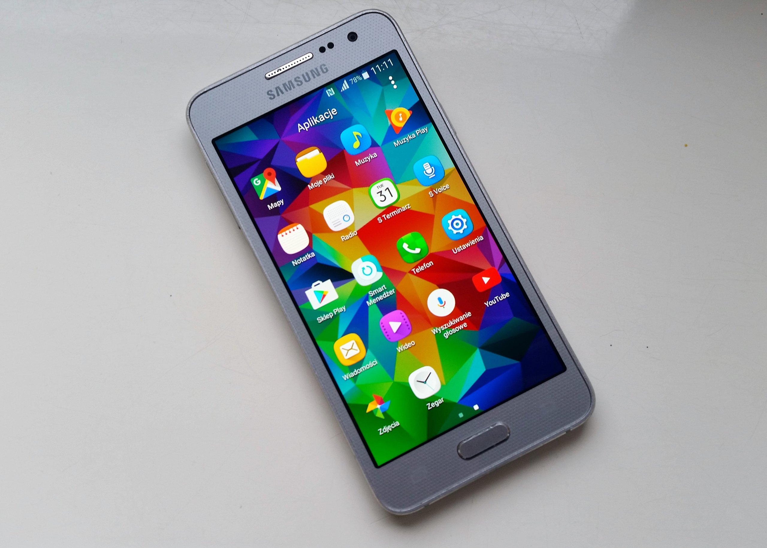 samsung galaxy a3 silver