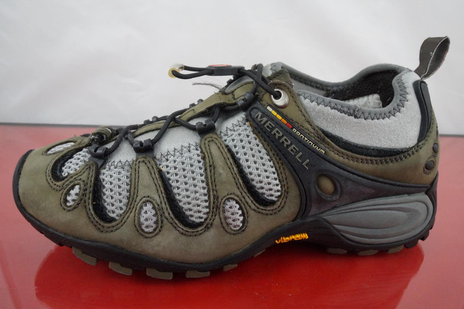 merrell moab continuum