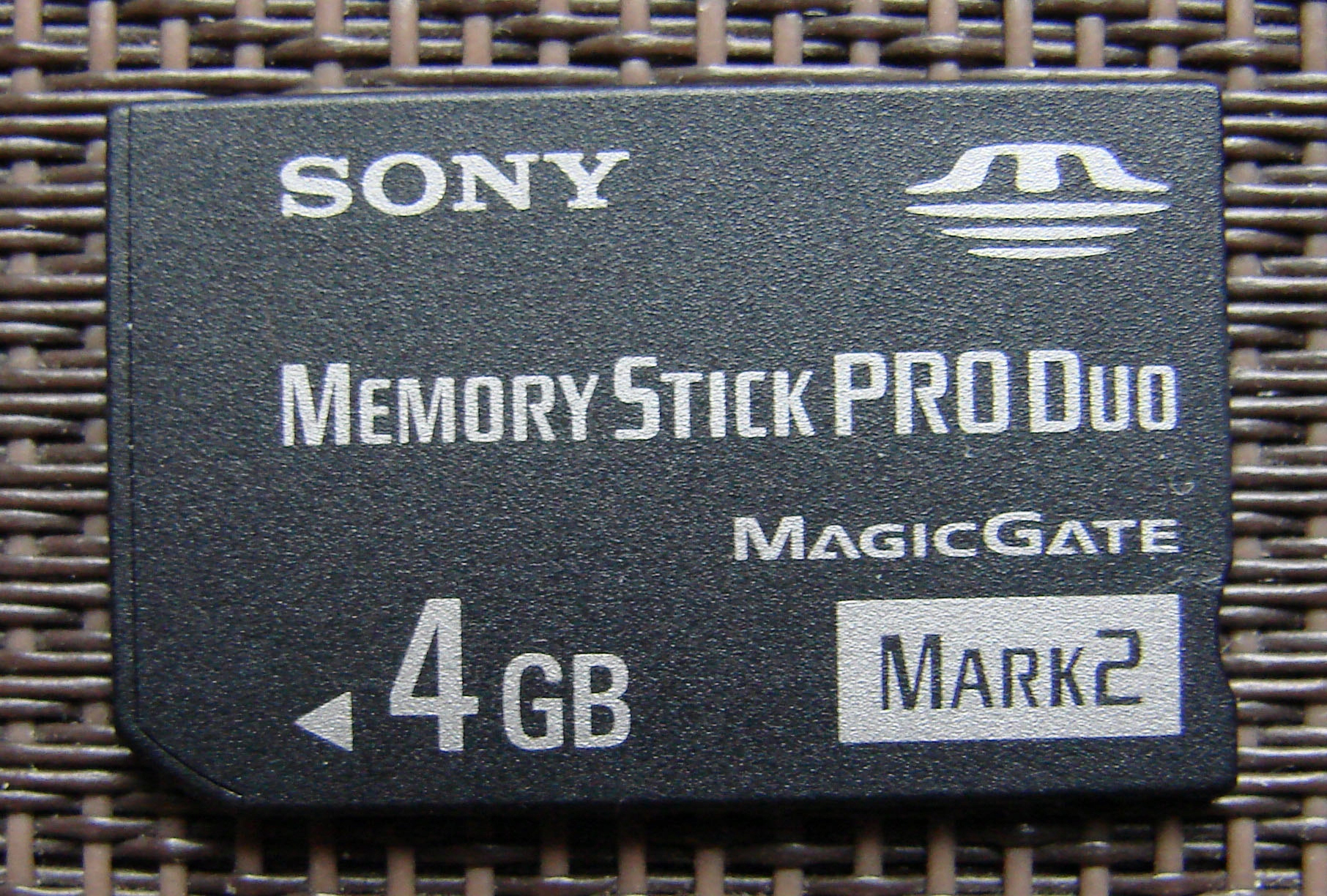 Sony memory stick pro duo