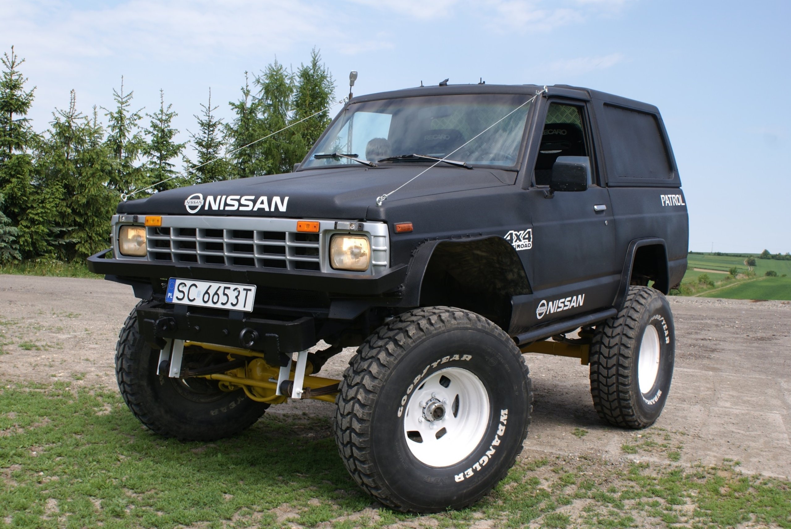 NISSAN PATROL K160 3.3D OFF ROAD KOŁA 37 PILNE