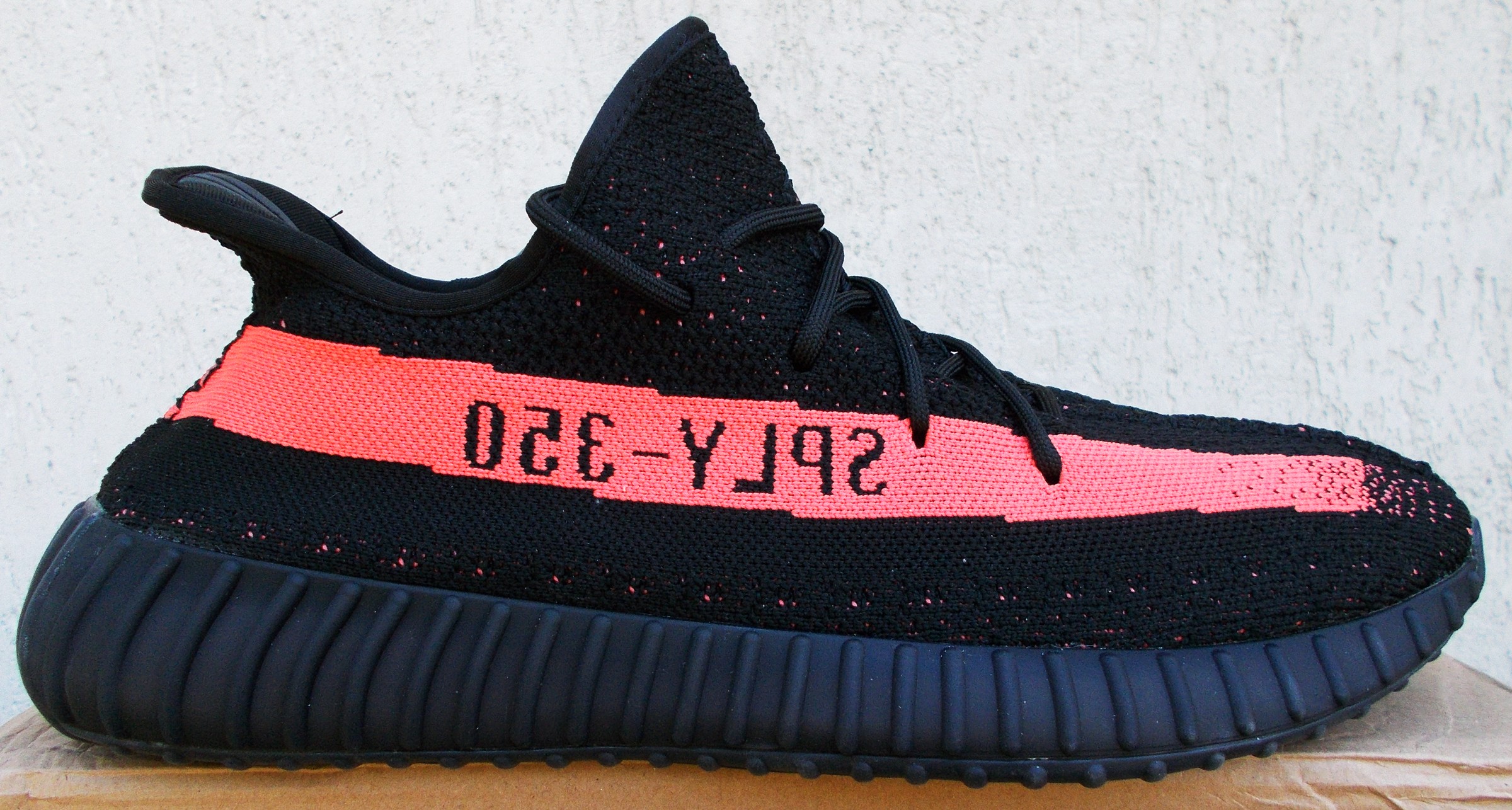 adidas yeezy 350 boost v2 black red