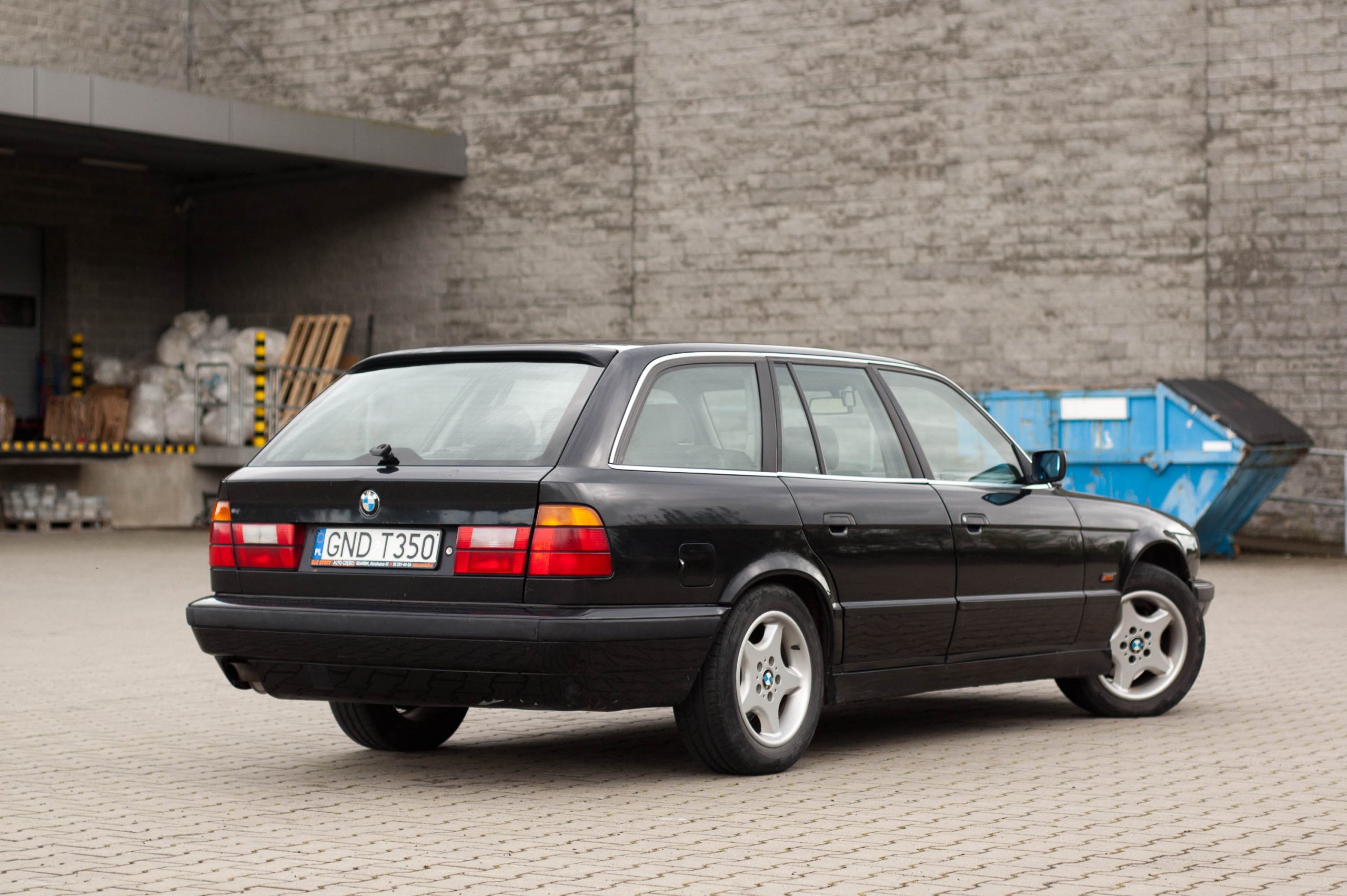 BMW E34 touring 2.0 benzyna Vanos klima 2 kpl kół