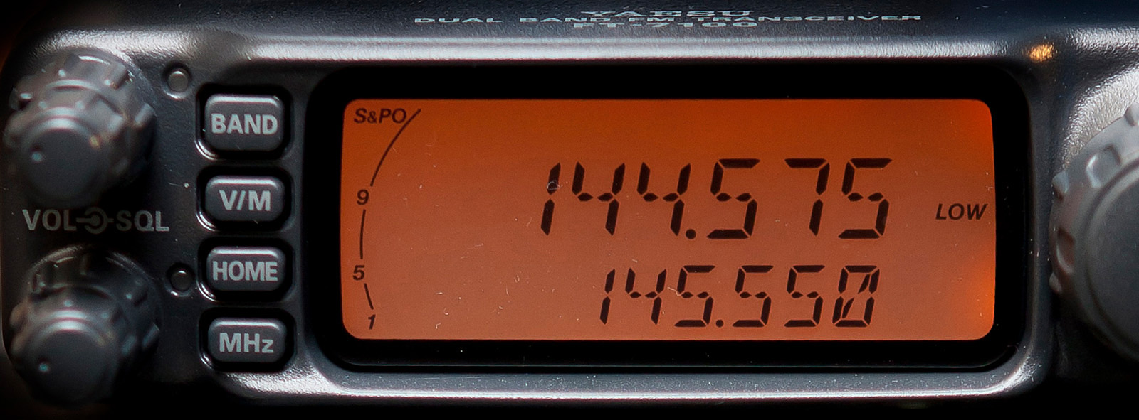 Radio Yaesu FT7100 Dual Band Mobile Transceiver 7643983091