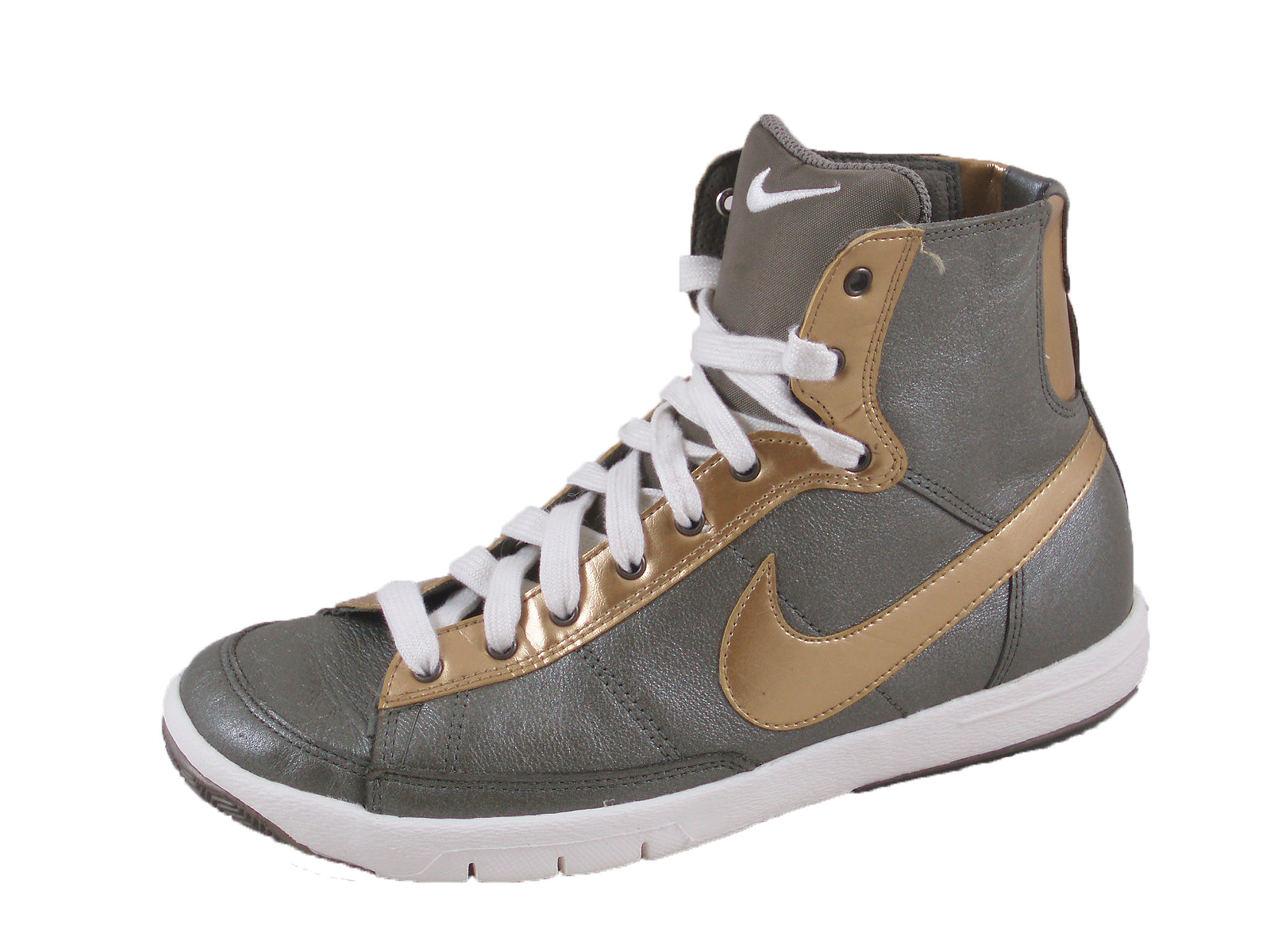 NIKE BUTY SPORTOWE r. 37 37,5 wysokie NIKE BUTY SPORTOWE r. 37 37,5 wysokie