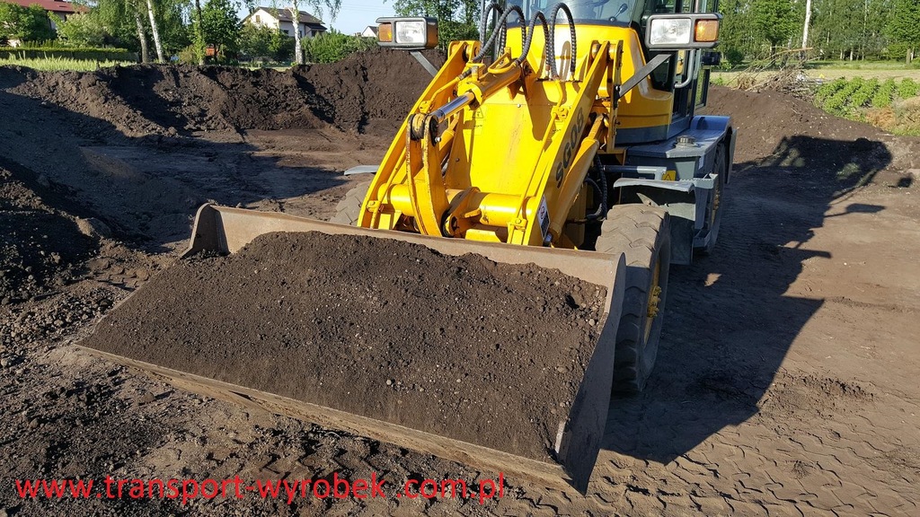 ZIEMIA WIERZCHNIA OGRODOWA CZARNOZIEM SOSNOWIEC
