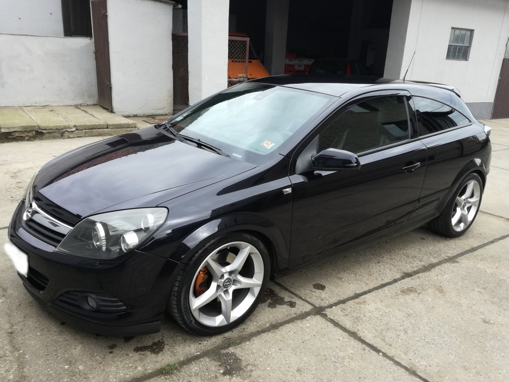 Opel Astra H GTC