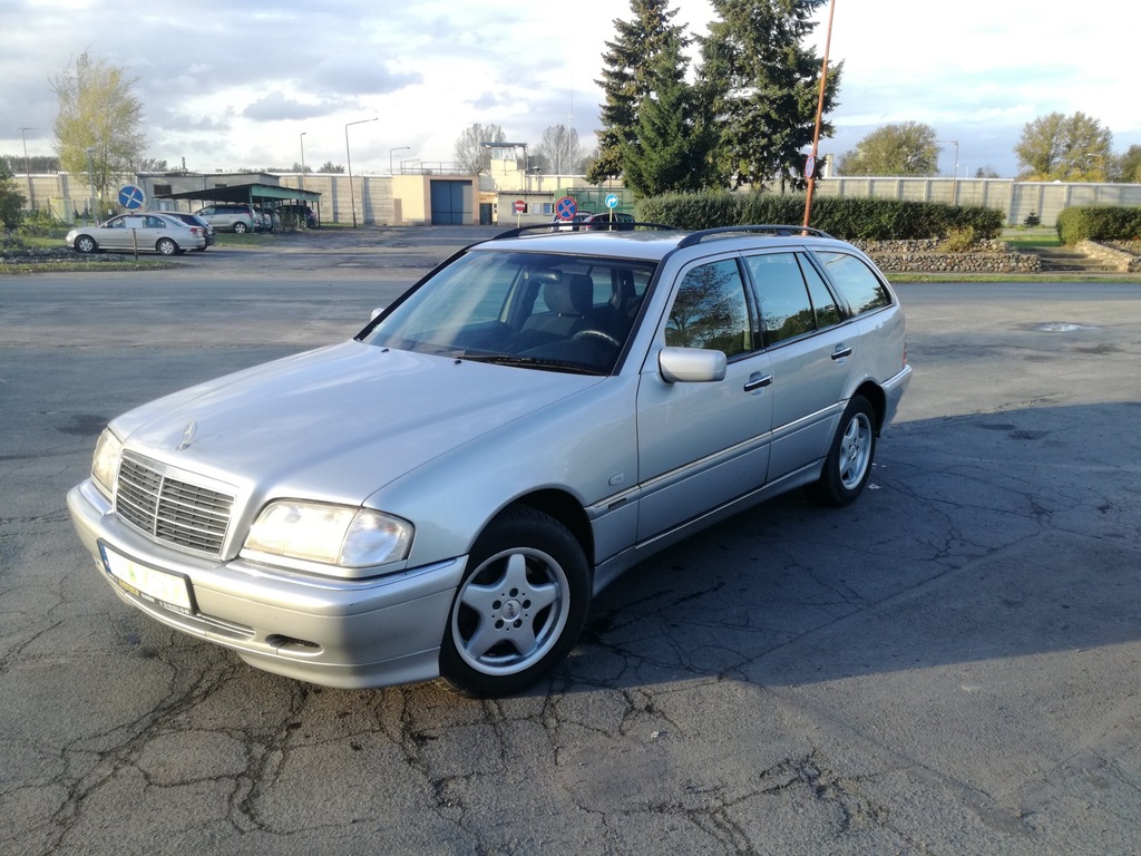 Mercedes Benz C 250 TD Kombi (W202)