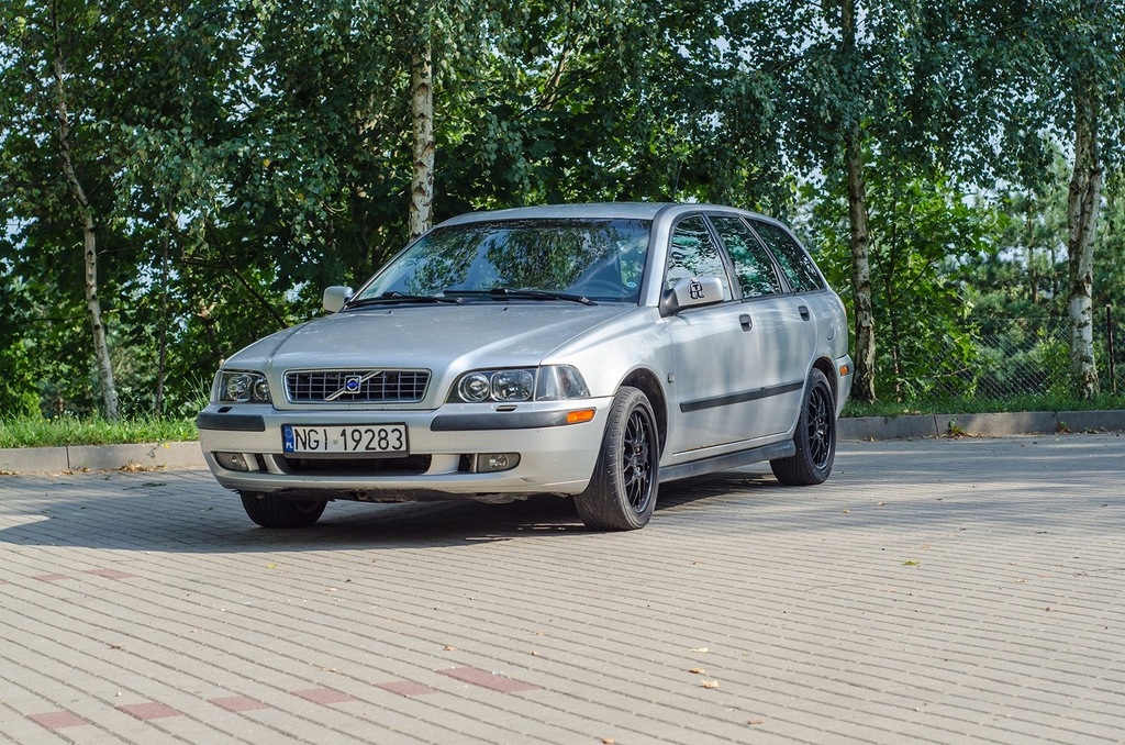 Volvo V40 I (1995-2004) 1783 cm3