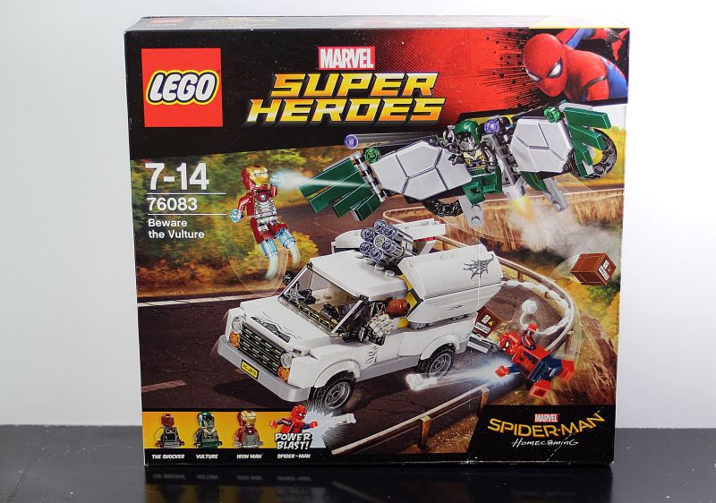 KLOCKI LEGO MARVEL SUPER HEROES UWAGA NA SĘPA