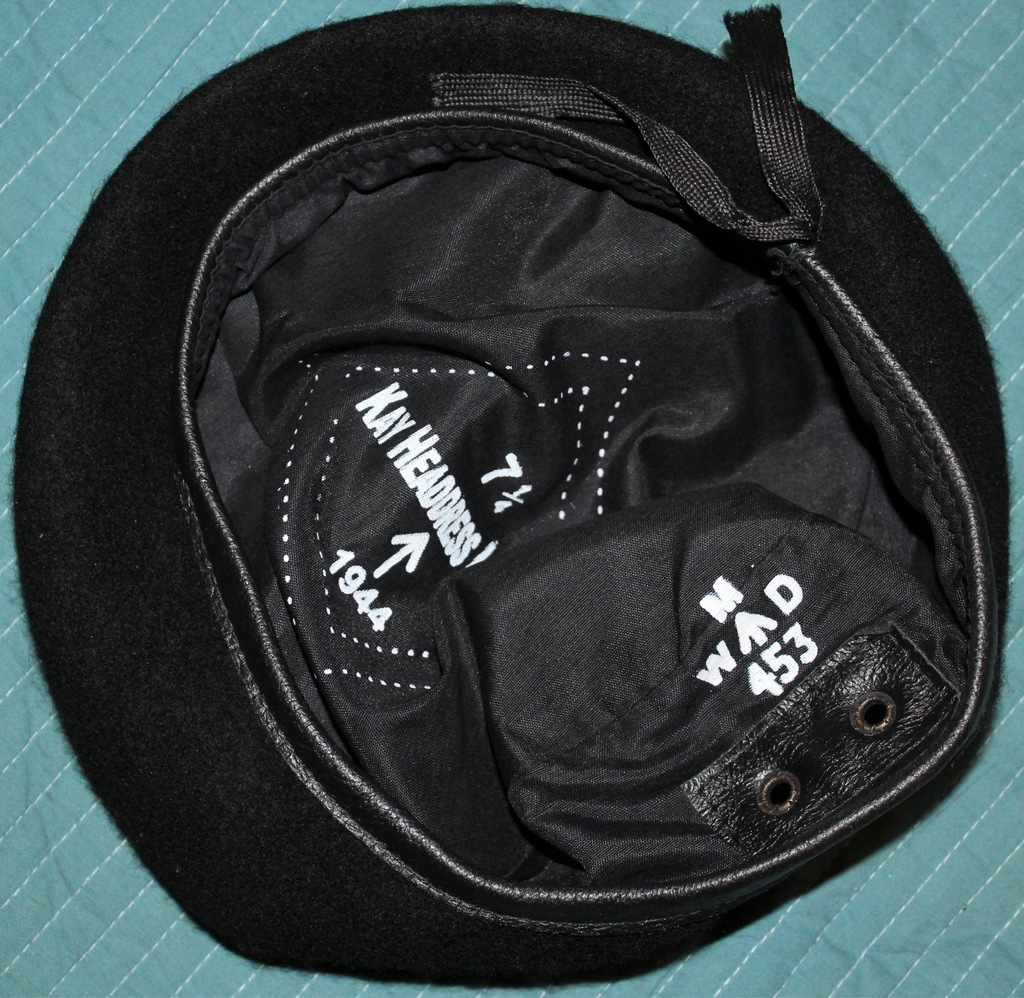 Czarny beret PSZ 1944 repro