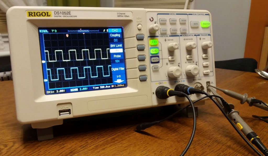 Oscyloskop RIGOL DS1052E, 2-kanałowy, 50MHz, 1GSa