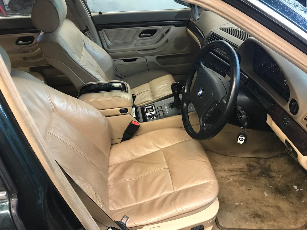 wnętrze kompletne BMW e38 jasna skóra