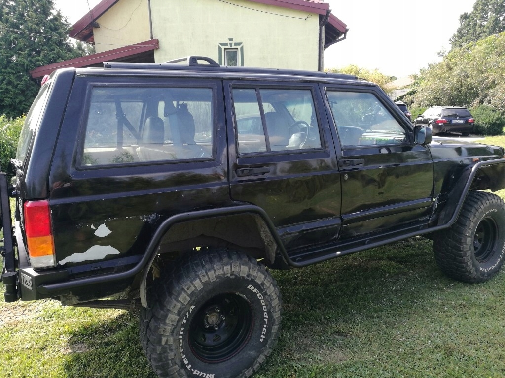 Jeep Cherokee XJ 4.0 LPG, rok 1998 7521540219