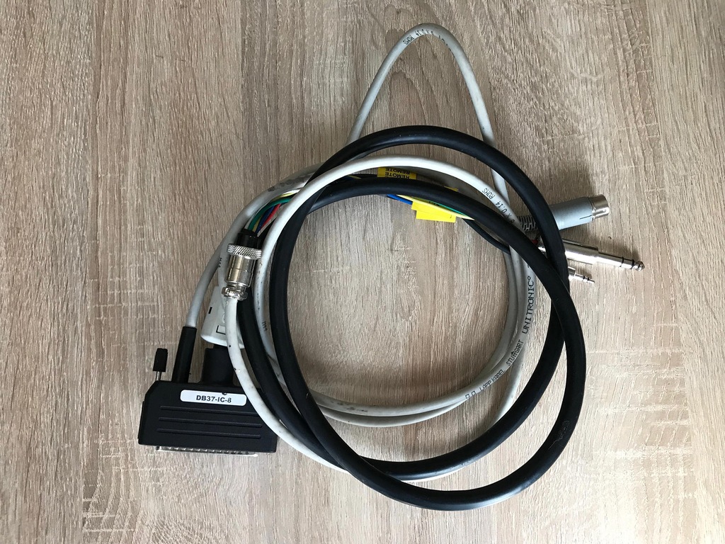 Oryginalny kabel do USB Micro Keyer II DB37-IC-8