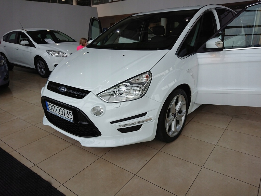 Ford titanium s