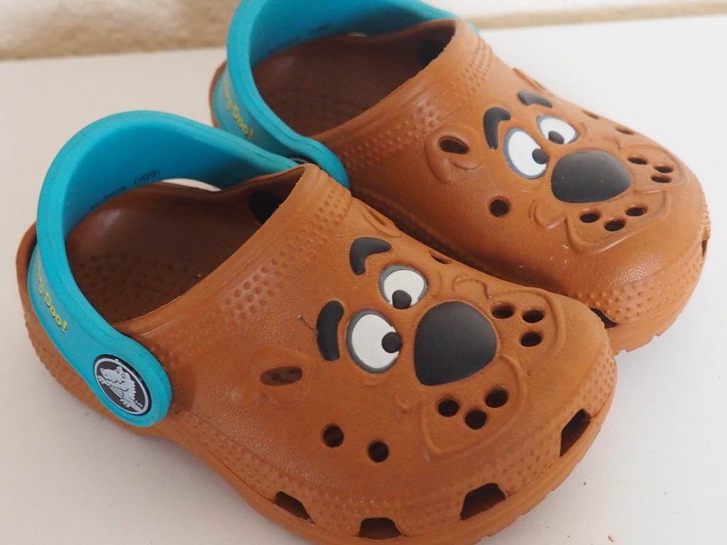 scooby crocs